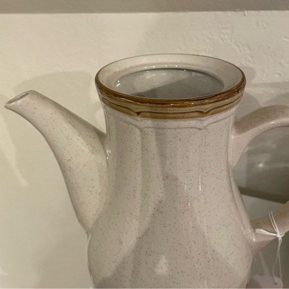 Vintage Crown Manor Desert Winds Coffee Pot - Picture 7 of 7